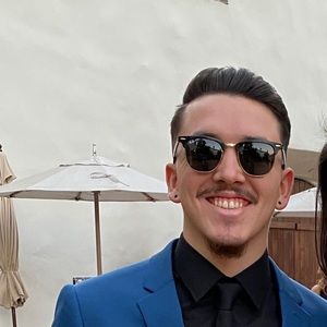 Meet your Posher, Andrew